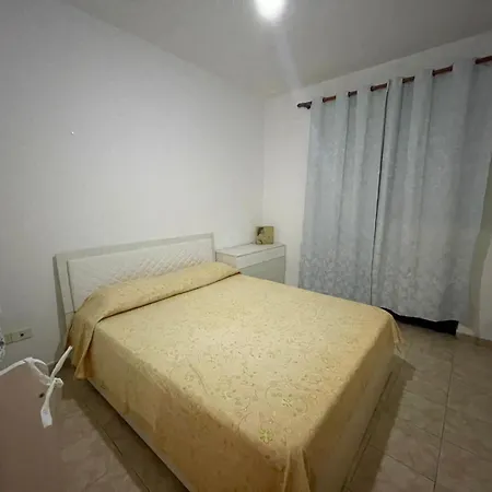 Daors Aparment 2 * Τίρανα